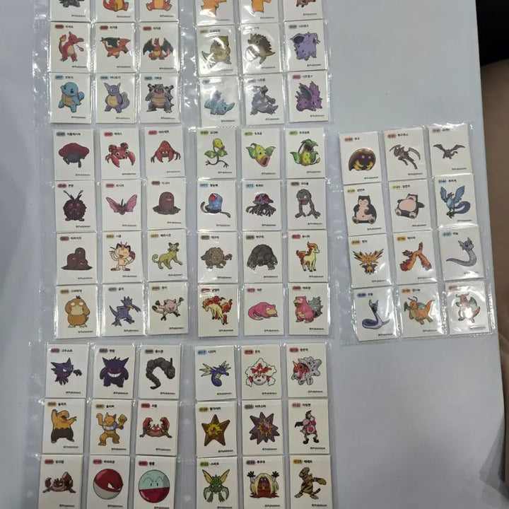 [BUNJANG] 2024 Season 2 Pokémon Stickers Generation 1 Full Set (163 types) / 2024년 시즌2 포켓몬 띠부씰 1세대 163종 전종 세트입니다.