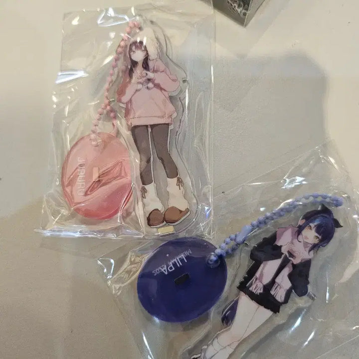 [BUNJANG] Isegye Idol Stand Keyring Bundle Set / 이세계아이돌 스탠드 키링 세트 일괄