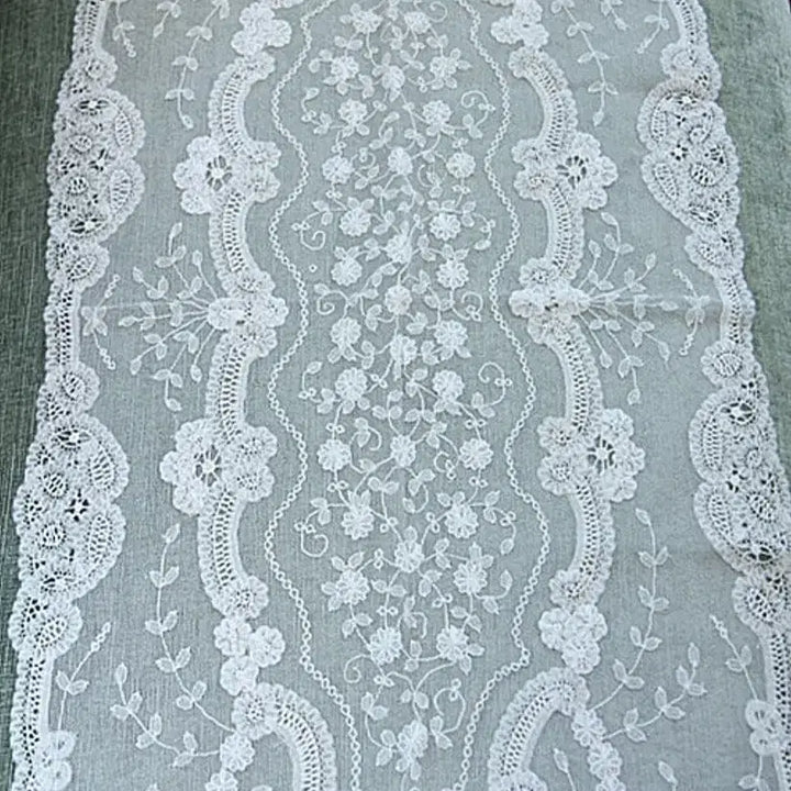 [BUNJANG] Antique Brussels Princess Lace Runner / 앤틱 최상의 컨디션과 화려한 자수의 브뤼셀 벨지움 브뤼셀 프린세스레이스