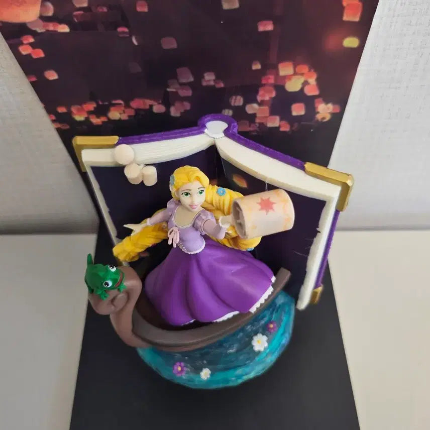[BUNJANG] Beast Kingdom Diorama Storybook Rapunzel Figure / 디즈니 비스트킹덤 디오라마 스토리북 라푼젤 피규어 판매합니다
