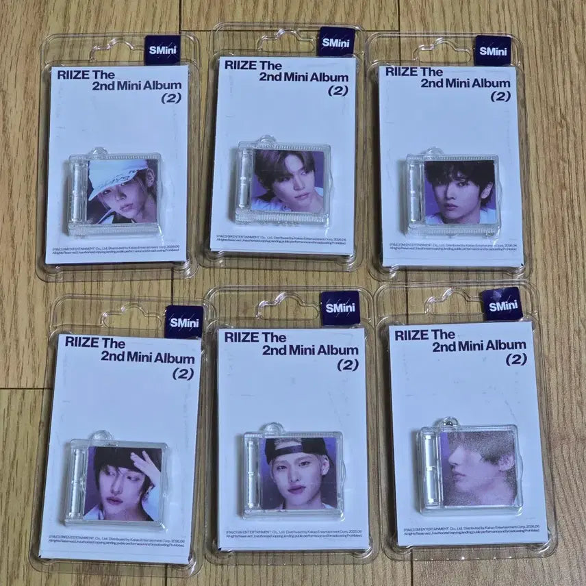 [BUNJANG] RIIZE SMINI Unsealed Photocard Set Shotaro Sungchan Eunseok Wonbin Sohee Anton / 현물) 6장세트 라이즈 스미니 미개봉 쇼타로성찬은석원빈소희앤톤