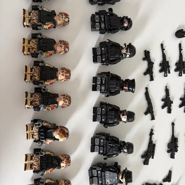 [BUNJANG] LEGO Special Forces Soldier Minifigure and Weapon Set / 레고 군인 특수부대