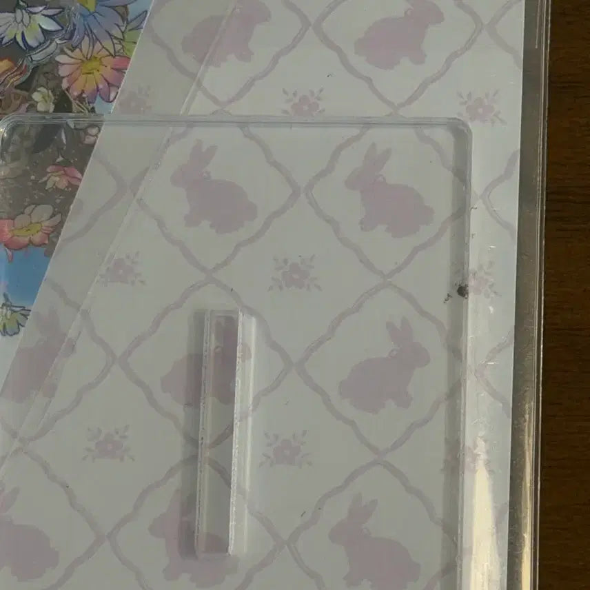 [BUNJANG] Flower is a Bait Acrylic Stand / 꽃은 미끼야 아크릴 스탠드