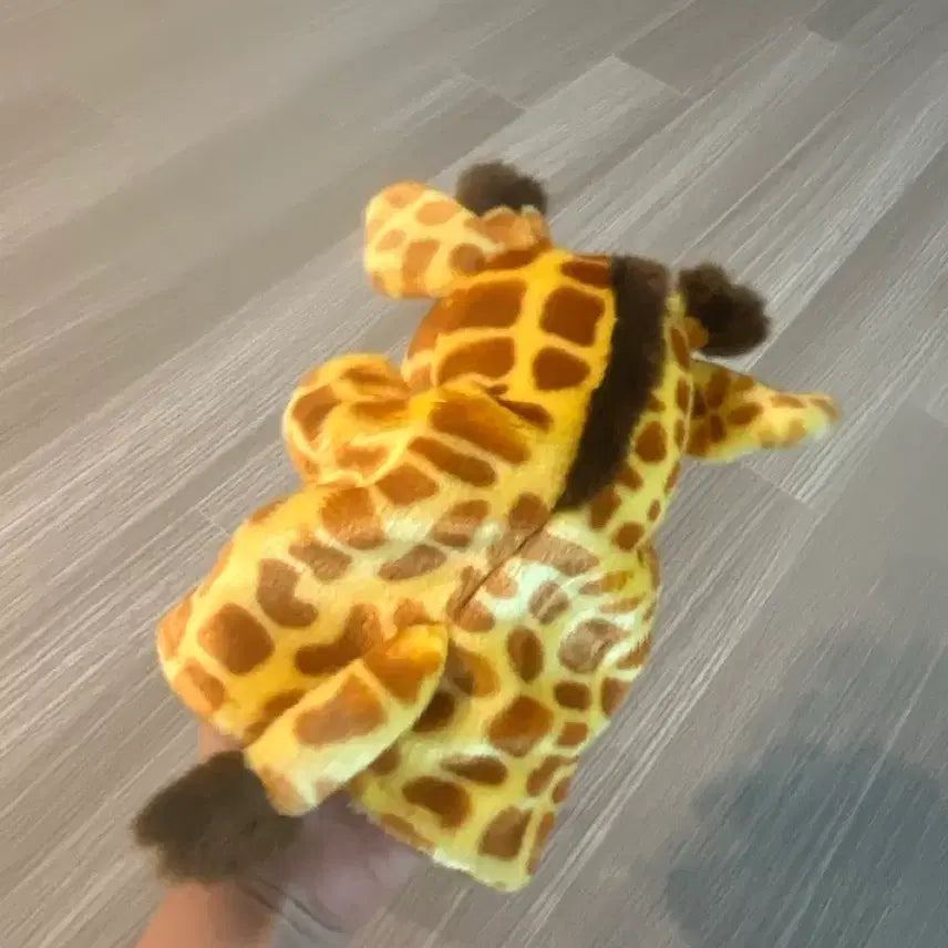 [BUNJANG] Kirin Hand Puppet Plush Toy / 일본 기린 핸드퍼펫 인형