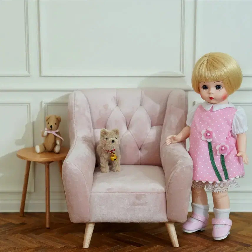 [BUNJANG] Madame Alexander 8-Inch Wendy Reads Little Women Limited Edition Doll (40 pcs) / 마담알렉산더 40체 한정 몽실마담