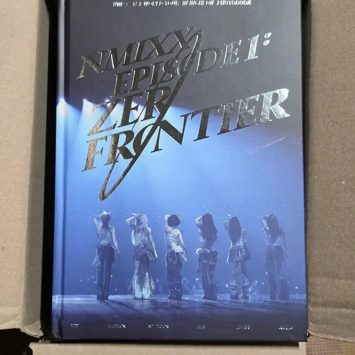 [BUNJANG] NMIXX 2023 Concert Photobook / 엔믹스 / 콘서트 포토북