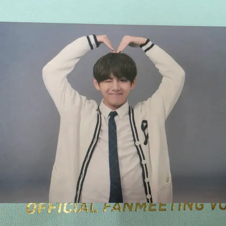 [BUNJANG] BTS Muster 3 ARMY Booth V Photocard / 방탄 BTS 머스터3 아미부스 포카 뷔 태형 양도