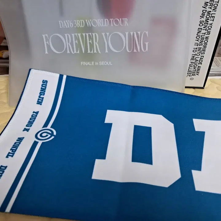 [BUNJANG] DAY6 Forever Young (25) Made Zone Gift Slogan / 데이식스 포에버영(25) 마데존 기프트 슬로건