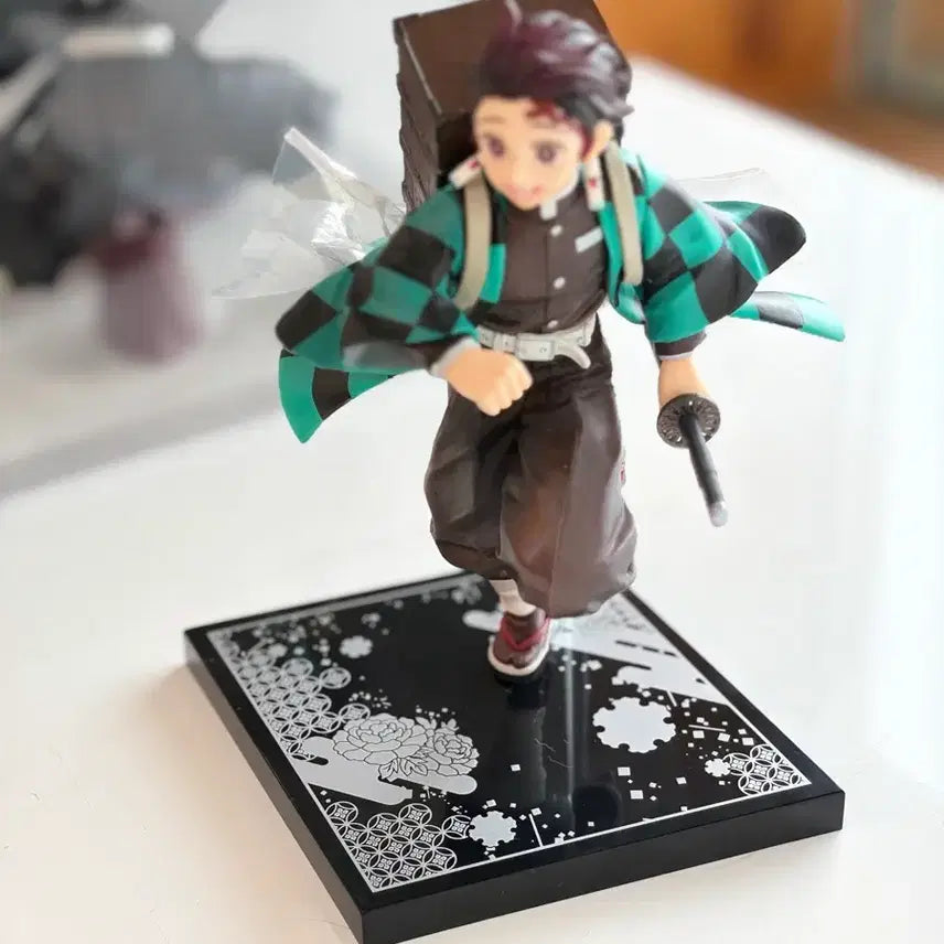 [BUNJANG] Demon Slayer Tanjiro Figure Set / 귀멸의 칼날 피규어