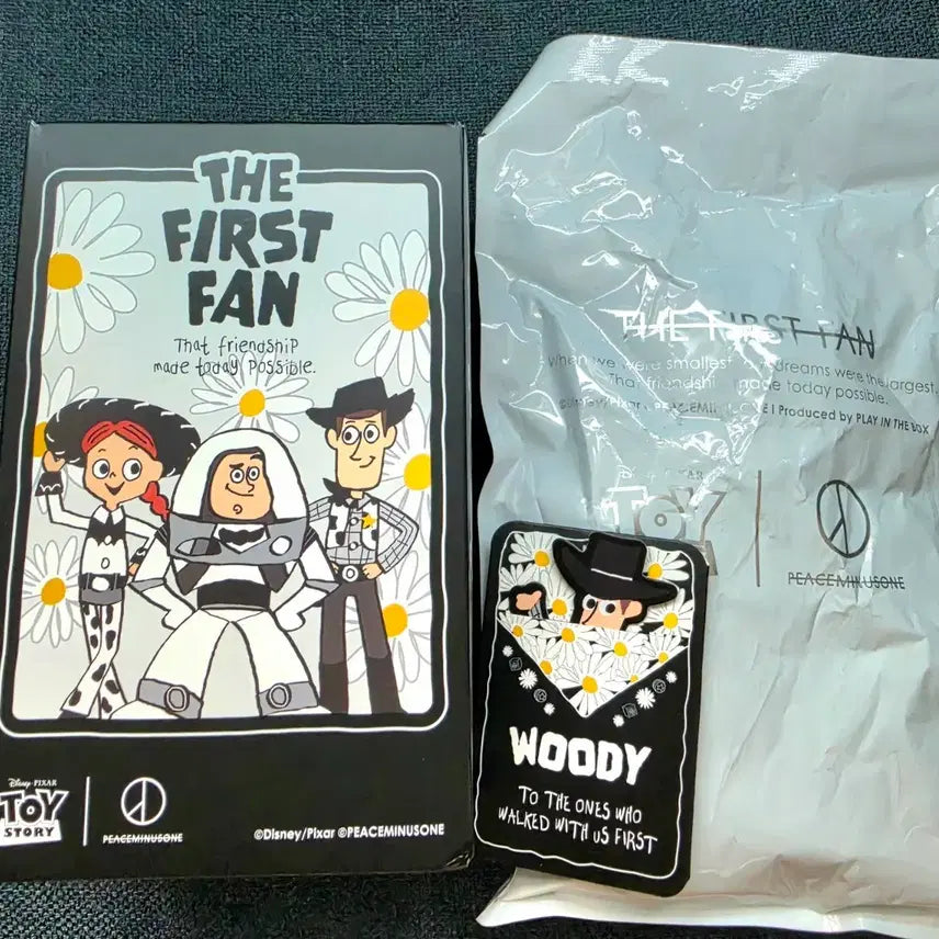 [BUNJANG] Peaceminusone x Toy Story The Firstpan Plush Keyring Woody / 피스마이너스원 x 토이 스토리 더 퍼스트팬 플러시 키링(우디)