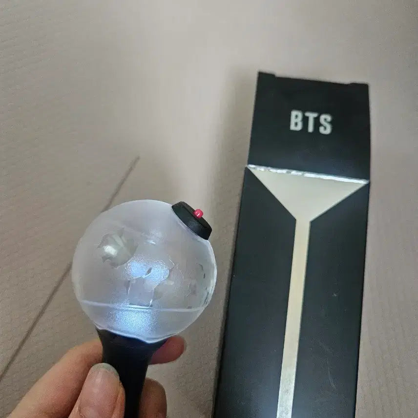 [BUNJANG] BTS ARMY Bomb 3 Keychain / 아미밤3 키링 삼미밤