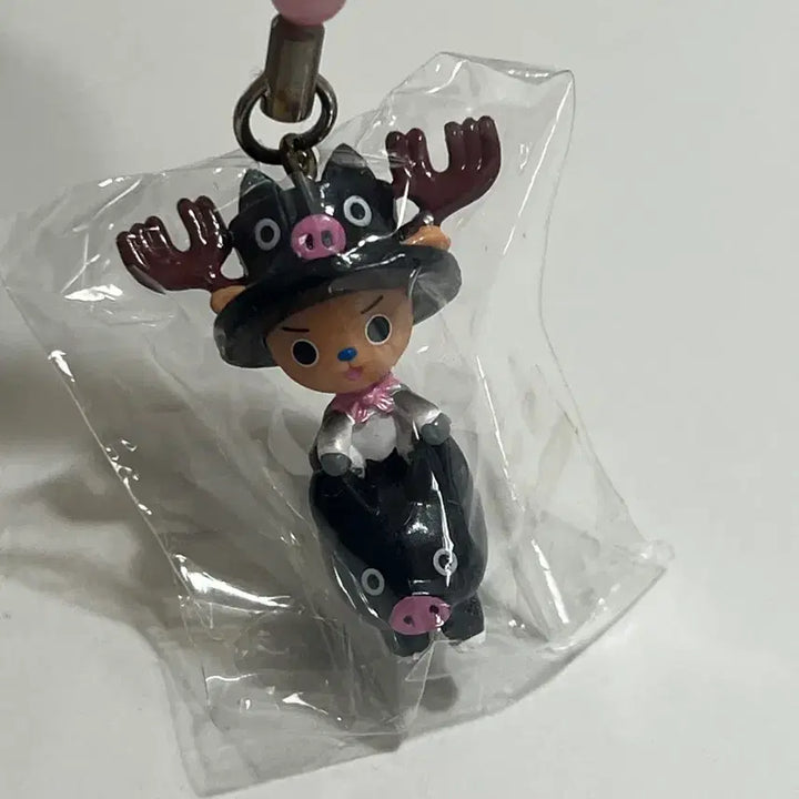 [BUNJANG] One Piece Chopper Regional Limited Strap (Kagoshima Black Pig) / 고전 원피스 쵸파 지역 한정 스트랩 흑돼지 가고시마