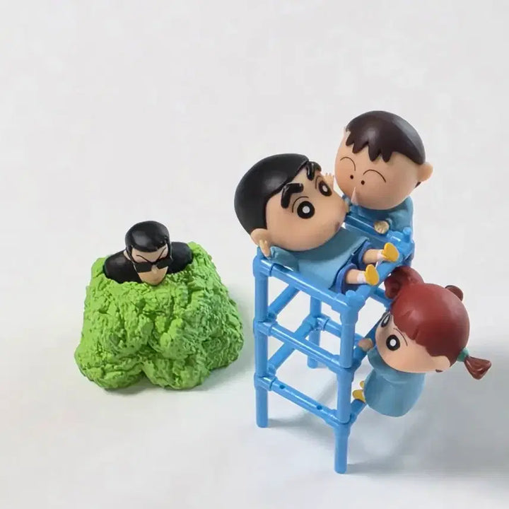 [BUNJANG] Crayon Shin-chan Jungle Gym Figure Gacha Set / 짱구 정글짐 피규어 가챠 세트