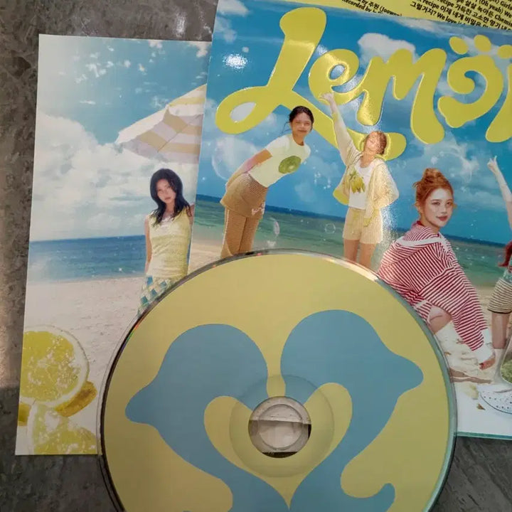 [BUNJANG] Fromis_9 From Our Muses Season 2.5 Jooeun Photocard Set (Beach Ver.) / 하츠투하츠 레몬탱 beach ver 주은 세트 팔아요.