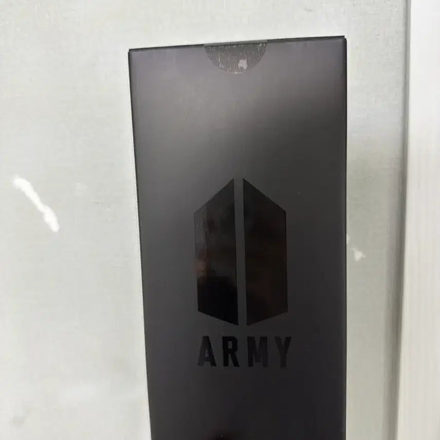 [BUNJANG] BTS ARMY Bomb 4th Gen Sealed / 방탄소년단 BTS ARMY 아미밤4 새제품 미개봉