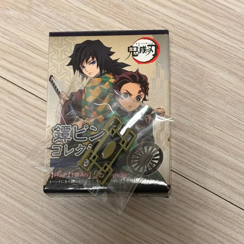 [BUNJANG] Demon Slayer Muichiro Tokito Sword Guard Pin Badge / 고전 귀멸의칼날 무이치로 토키토 코등이 핀뱃지