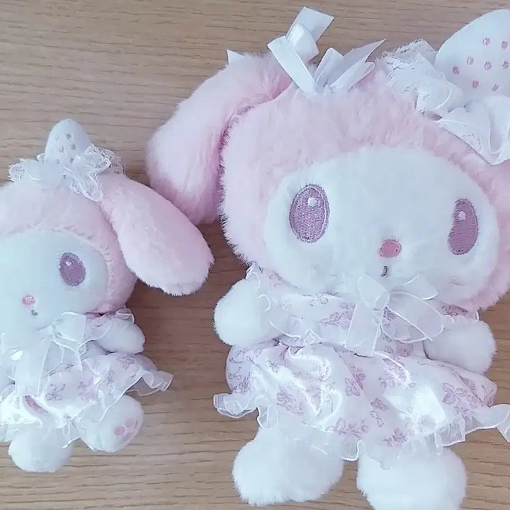 [BUNJANG] Sanrio My Melody Shiroichigo (Reissue Ver.) Plush Set / 마이멜로디 시로이치고(재발매ver) 인형 누이 일괄 판매