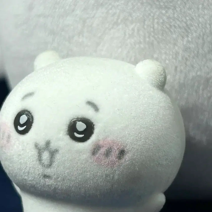 [BUNJANG] Chiikawa Soft Vinyl Fluffy Figure + Poteta Potato Plush Mascot / 치이카와 소프비 플로키 피규어+포테타마 기본 누이 인형 마스코트