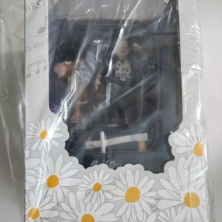[BUNJANG] G-Dragon PEACEMINUSONE Record Figure Buddy Woods Alien / 당발)토이스토리  피스마이너스원 더퍼스트팬 레코드 피규어 버디우즈알린