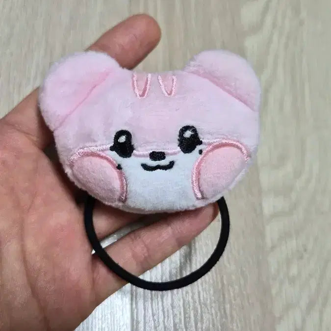 [BUNJANG] IVE (G)I-DLE LEESEO Rangnini Pop-up Store Authentic Hair Tie / 아이브 이서 랑니니 팝업 정품 머리끈