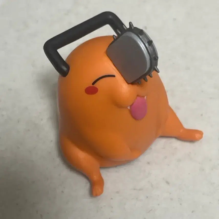 [BUNJANG] Chainsaw Man Pochita Bottle Cap &amp; Figure / 체인소맨 포치타 보틀캡 겸 피규어