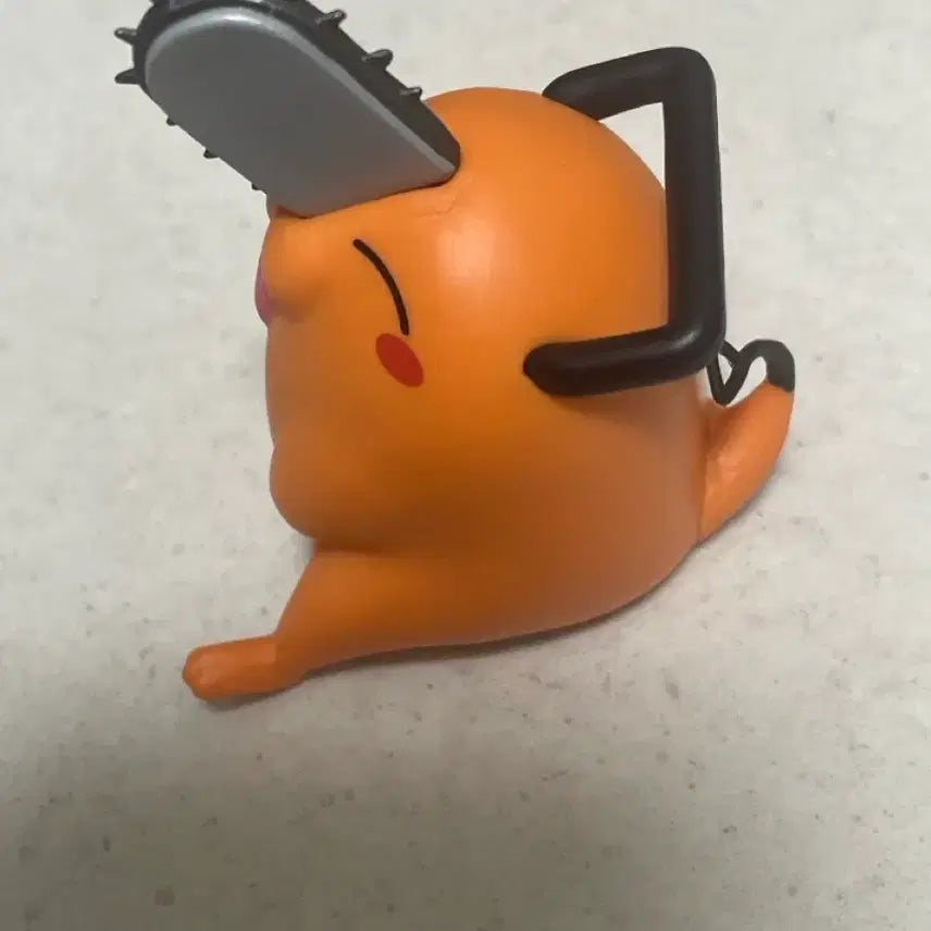 [BUNJANG] Chainsaw Man Pochita Bottle Cap &amp; Figure / 체인소맨 포치타 보틀캡 겸 피규어