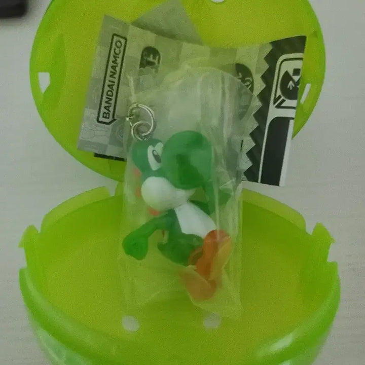 [BUNJANG] Nintendo Super Mario Yoshi Mezushi Gacha (Sealed) / 미개봉) 슈퍼마리오 요시 메지루시 팝니다.