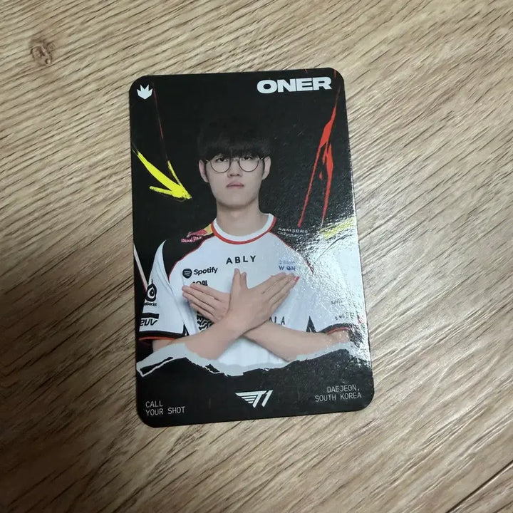 [BUNJANG] MSI Dragon Flight Festival Owner Photocard / MSI 대전 팬페스타 기버웨이 오너 포토카드