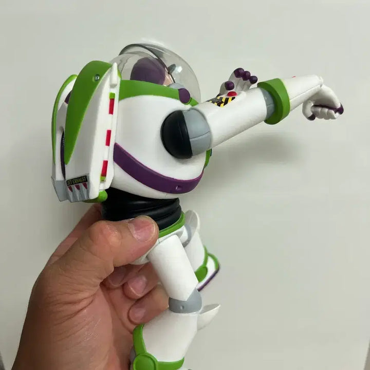 [BUNJANG] Medicom Toy Toy Story Buzz Lightyear Figure / 메디콤토이 토이스토리 버즈라이트이어 피규어