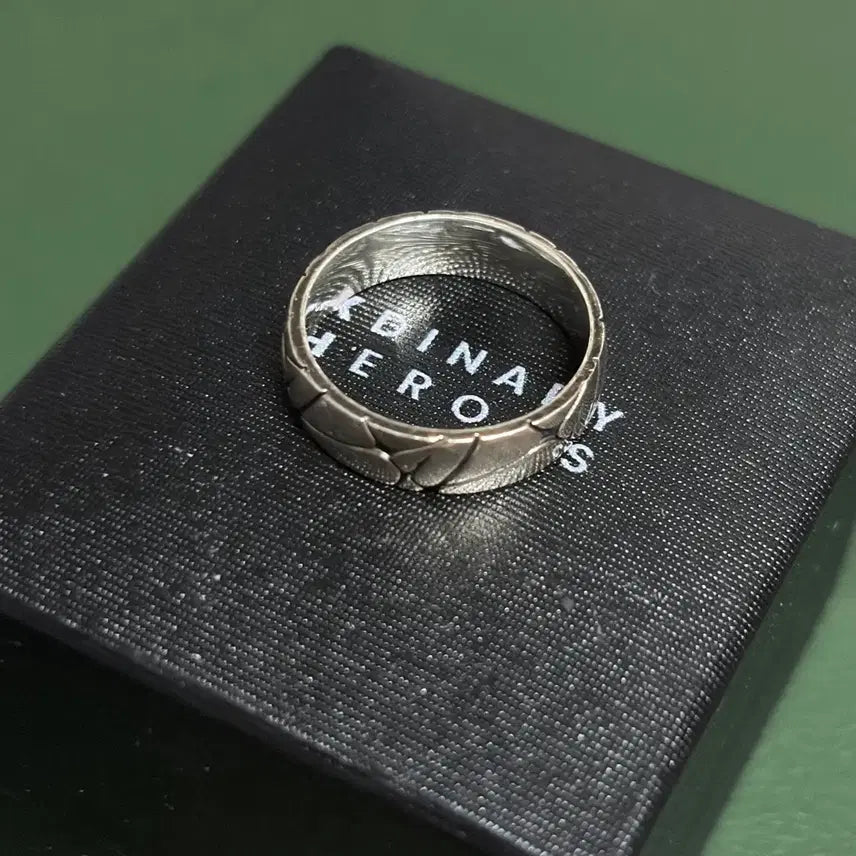 [BUNJANG] XDIZ Villains Ring Size S / 엑디즈 반지 빌런즈링 S사이즈