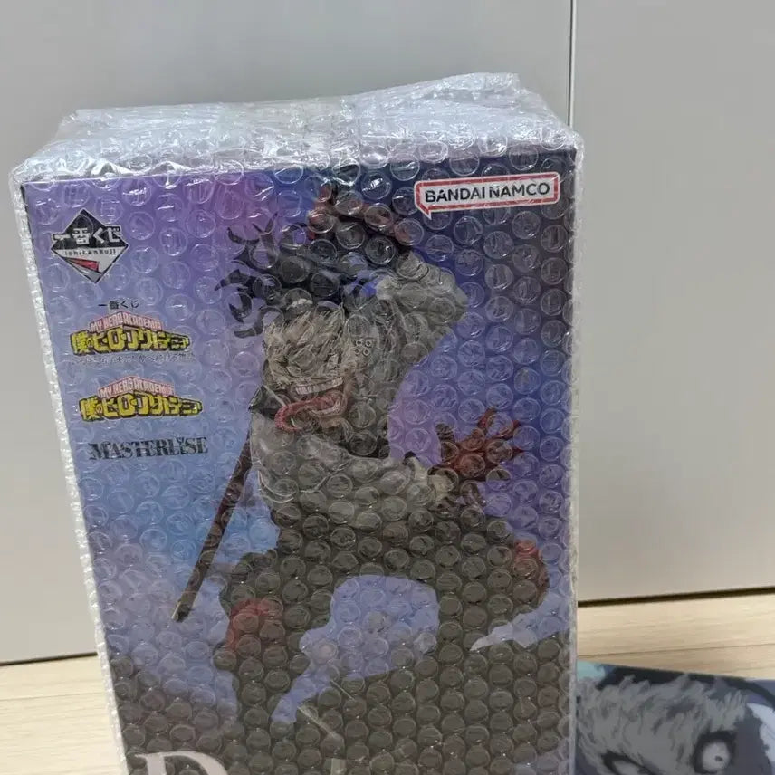 [BUNJANG] My Hero Academia Stain Figure (D Prize) &amp; Stain Canvas Board (Sealed) / 미개봉 택포) 히로아카 나히아 스테인 피규어 D상 + 스테인 캔버스 보드
