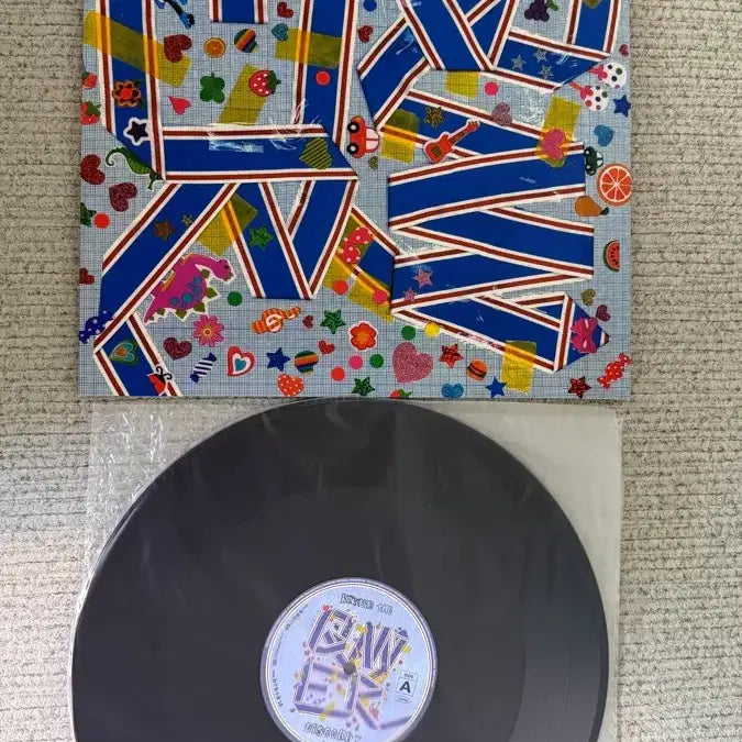 [BUNJANG] Qwer Limited Edition LP (No Photocard) / qwer 한정판 lp (포토카드 없음)