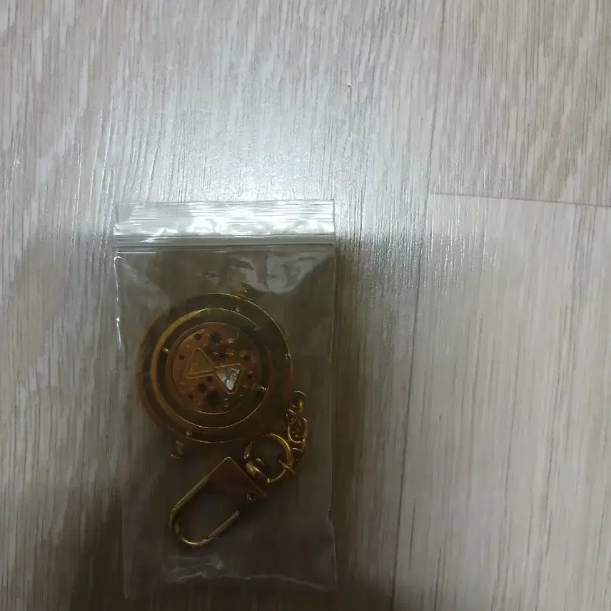 [BUNJANG] OST Time Turner Keychain / 오에스티 타임터너 열쇠고리 팝니다.(가격내림)