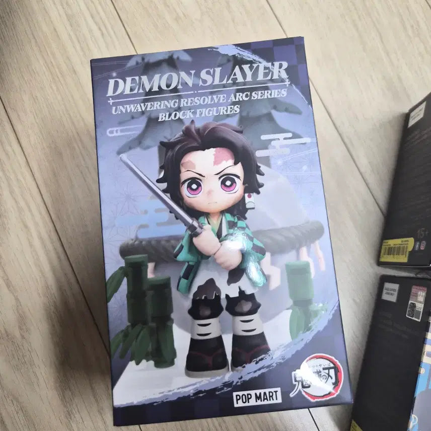 [BUNJANG] Demon Slayer Pop Mart Shinobu Figure / 귀멸의칼날 팝마트 피규어 시노부