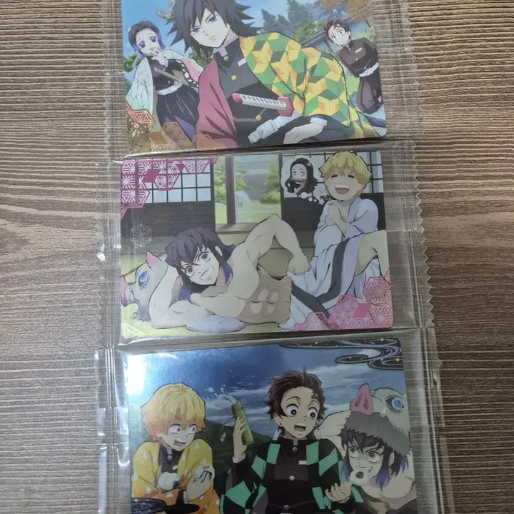 [BUNJANG] Demon Slayer Wafer Card Bundle (Zenitsu, Giyu, Inosuke, etc.) / 귀멸의칼날 웨하스 카드 4장일괄(젠이츠.기유.이노스케등)포토 카드 굿즈