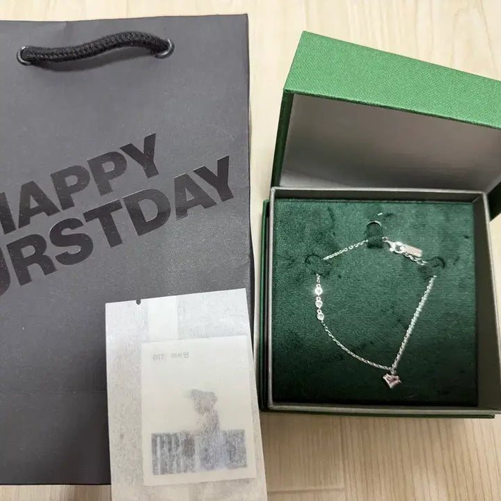 [BUNJANG] SEVENTEEN Thunder Music Show Support Photocard Set + 10th Anniversary Bracelet + Dokyeom Ssheet / 세븐틴 썬더 사녹 역조공 양도