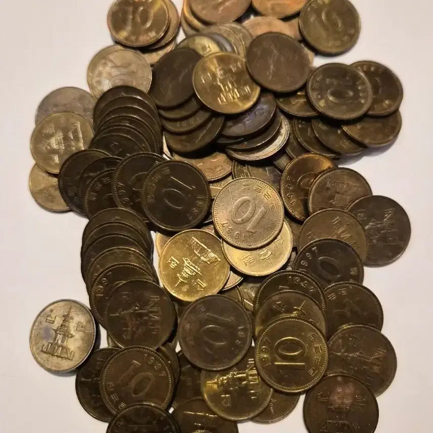 [BUNJANG] 1997 10 Won Coin Bundle (100 pcs) / 1997년 10원 동전 100개 일괄