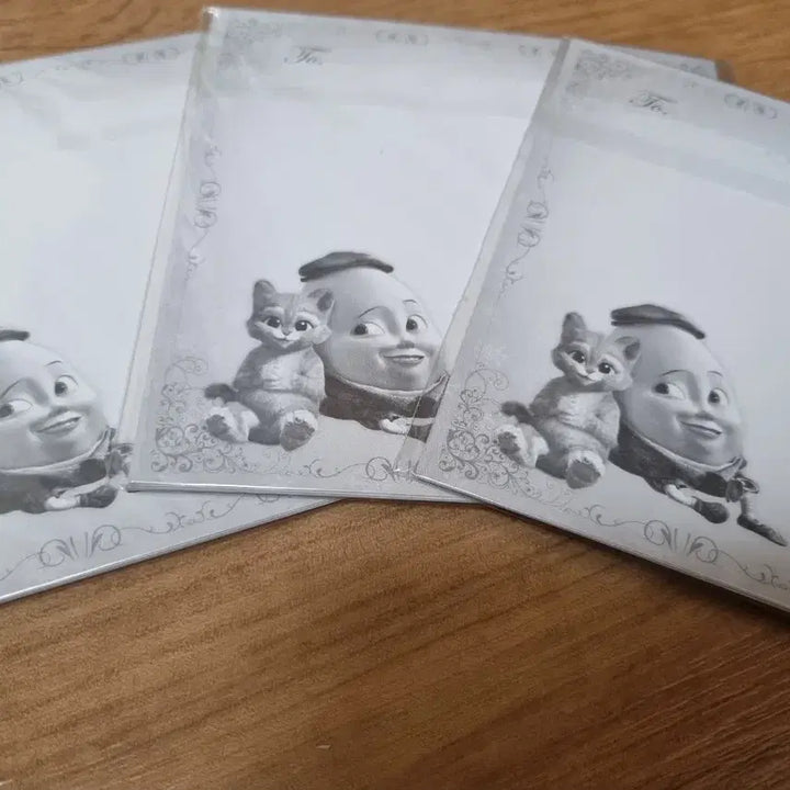 [BUNJANG] Puss in Boots Postcard Set (5 Types, Sealed) / 장화신은고양이 엽서 5종 미개봉 새제품