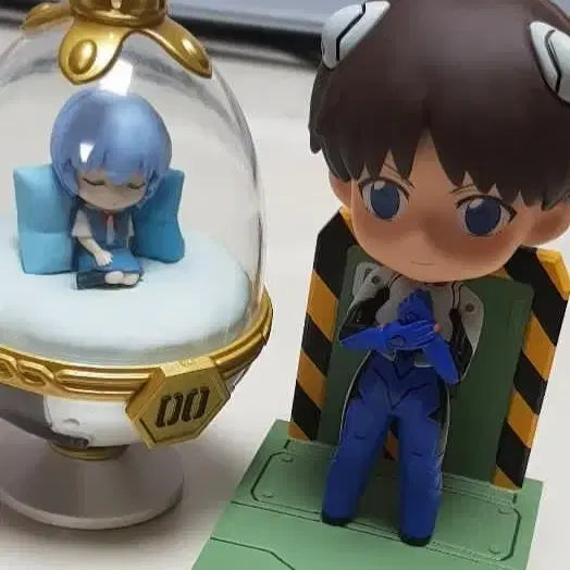 [BUNJANG] Funism Evangelion Ikari Shinji &amp; Ayanami Rei Figure Set / 에반게리온 funism 퍼니즘 이카리 신지 피규어 + 레이 e상