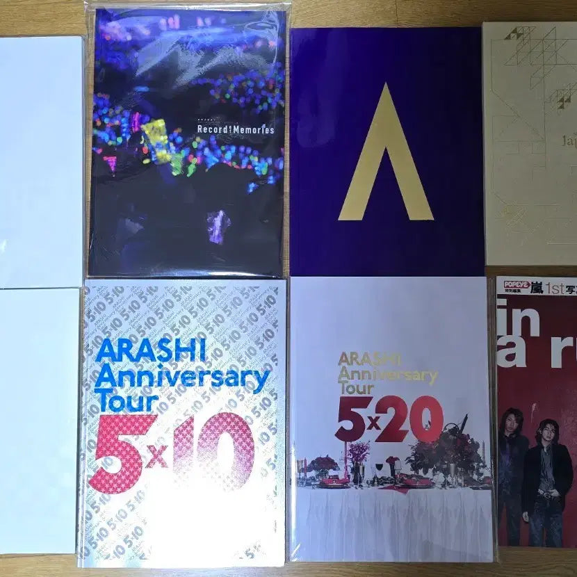 [BUNJANG] Arashi Concert Pamphlet Photobook Bundle Set (8 Volumes) / 아라시 콘서트 팜플렛 사진집 8권 일괄 판매
