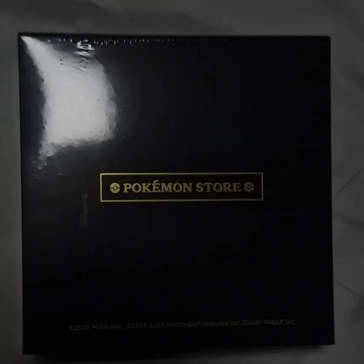 [BUNJANG] Pokemon Official 30th Anniversary Badge / [4월]포켓몬 공홈 30주년 뱃지 배찌 뱃찌 미개봉 새제품