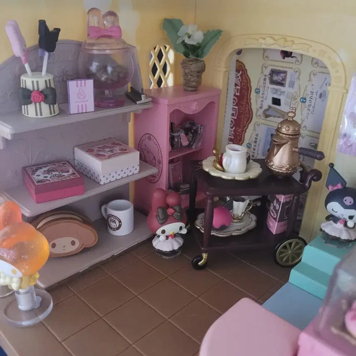 [BUNJANG] Sanrio Chocolat Remont Sylvanian Toy Shop Set / 산리오 쇼콜라 리멘트 실바니안 토이샵 무료