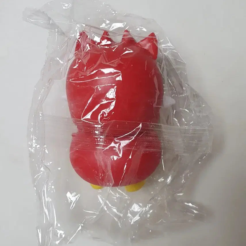 [BUNJANG] Poncho Pikachu &amp; Groudon Figure (New) / 판쵸피카츄 그란돈 피규어 새상품