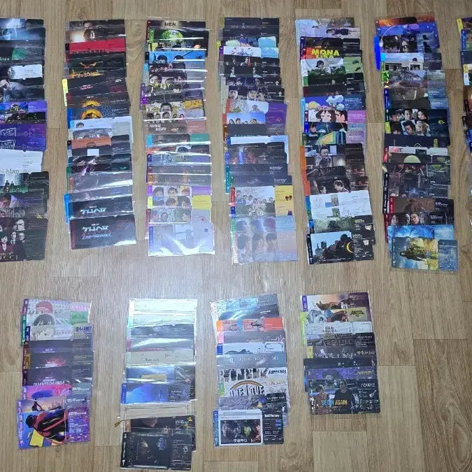 [BUNJANG] CineQ Special Ticket Early Version Bundle Set (112 Types, 199 Tickets) / 씨네큐 스페셜티켓 초기버전(17~199번 사이)199장 112종 일괄판매