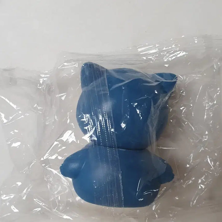 [BUNJANG] Poncho Pikachu &amp; Snorlax Figure New / 판쵸포켓몬 피카츄 잠만보 피규어 새상품