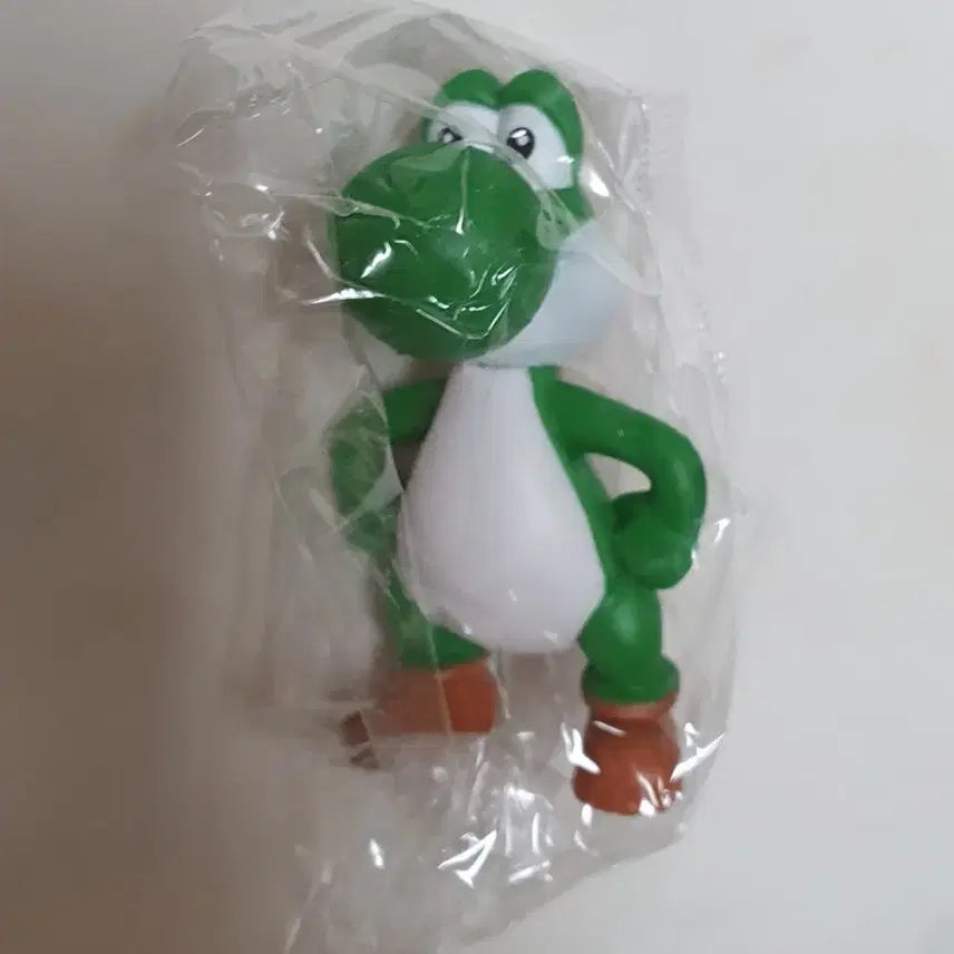 [BUNJANG] Super Mario Collection Yoshi Mini Figure (New) / 슈퍼마리오 컬렉션 요시 미니 피규어 새상품