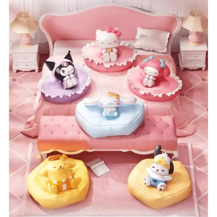[BUNJANG] Sanrio Series Soft Sofa Series Figures (My Melody / Hello Kitty) / 산리오 시리즈 소프트 소파 시리즈 피규어 (마이멜로디/키티)