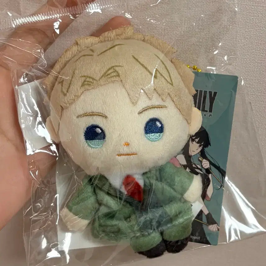 [BUNJANG] Spy x Family Loid Plush Keychain / 스파이패밀리 로이드 인형