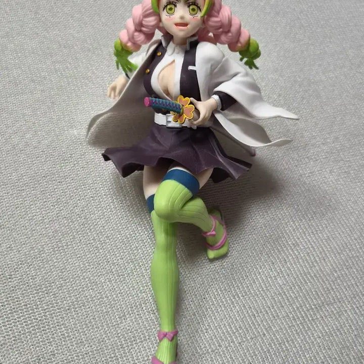 [BUNJANG] Demon Slayer Mitsuri Kanroji Figure / 귀멸의 칼날 칸로지 미츠리 피규어