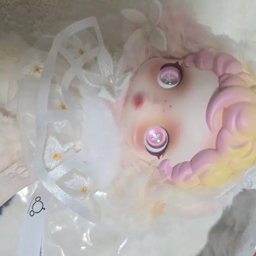 [BUNJANG] Skullpanda Garden of Light Secret Edition Figure / 스컬판다 빛의 정원 시크릿